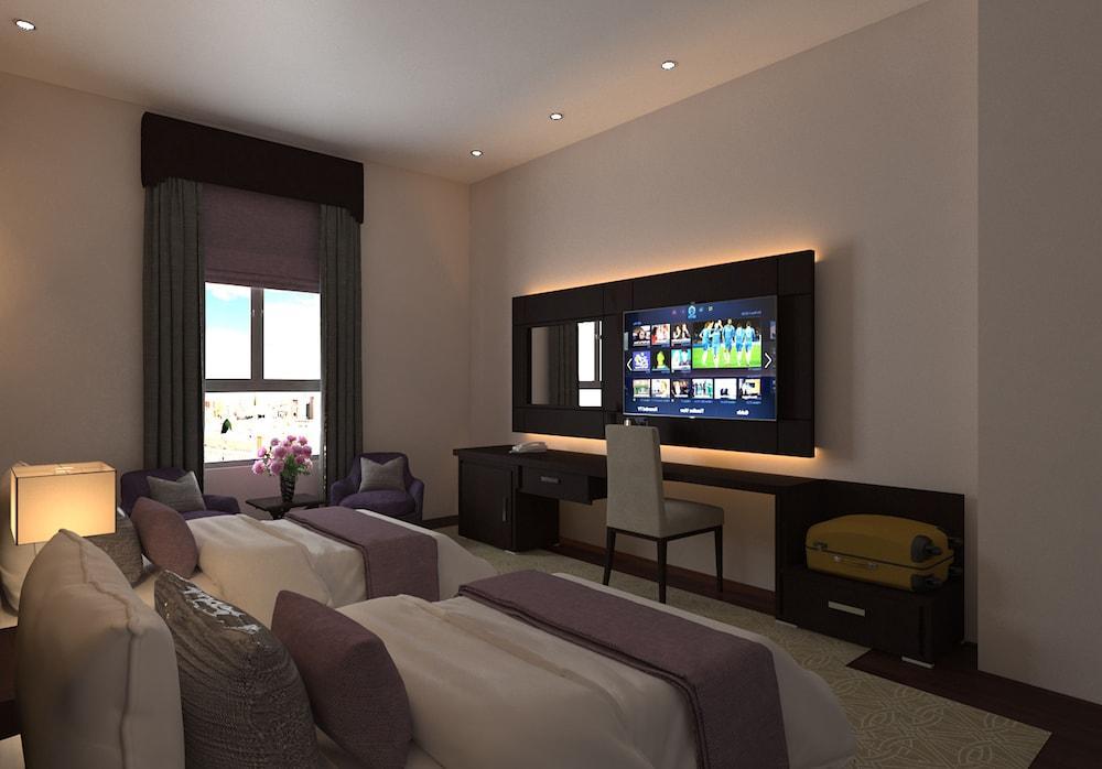 אל-מדינה Taiba Front Hotel מראה חיצוני תמונה