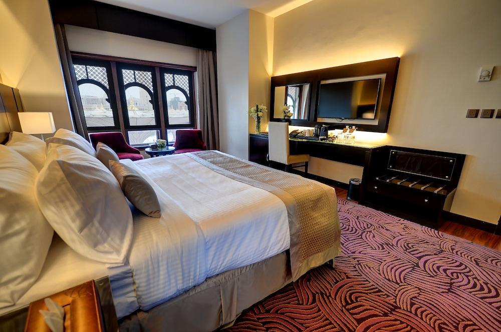 אל-מדינה Taiba Front Hotel מראה חיצוני תמונה